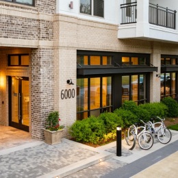 Lights at Northwinds with bikes parked outside